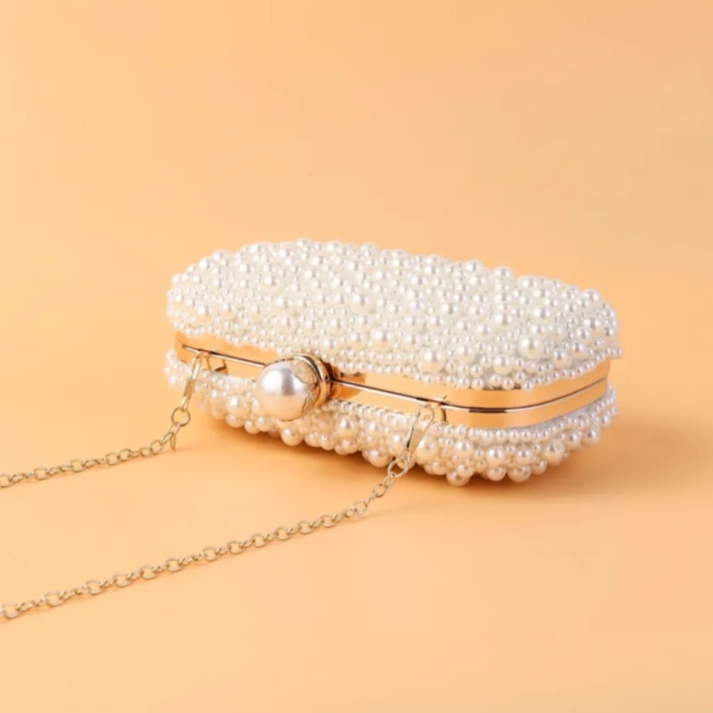 Simone - Pearl Hand Clutch